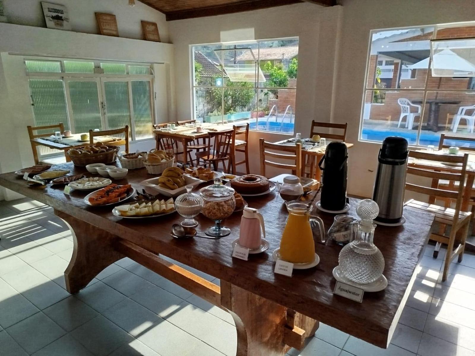 Caminito Hotel Santo Antônio do Pinhal Екстериор снимка